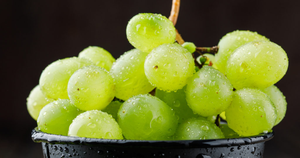 Uvas verdes ácidas