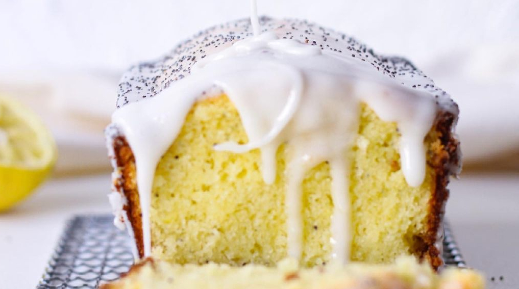 Budín de limón húmedo y tierno: hornea este clásico pastel para la tarde